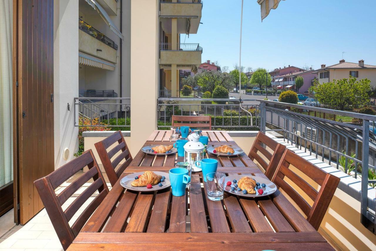 Appartamento Alice Pool Bardolino Bagian luar foto