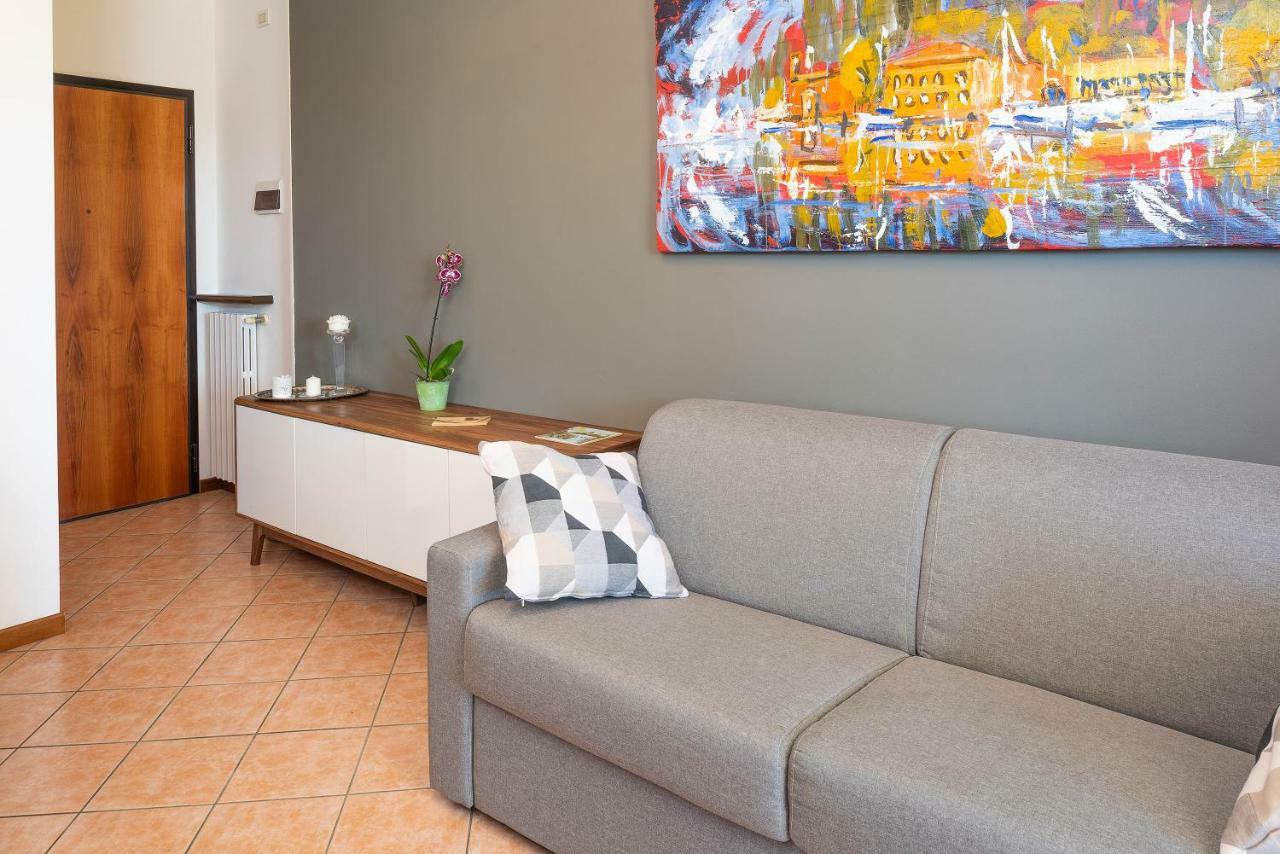 Appartamento Alice Pool Bardolino Bagian luar foto