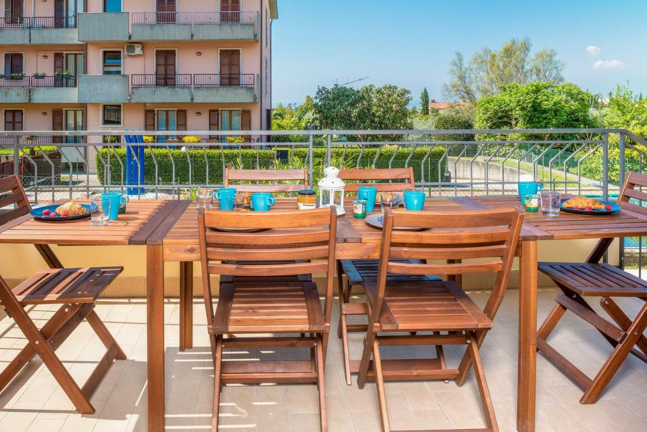 Appartamento Alice Pool Bardolino Bagian luar foto